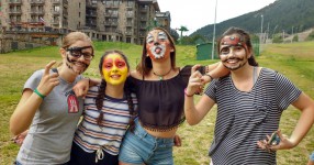 Campamentos de verano internacionales con inglés en los Pirineos